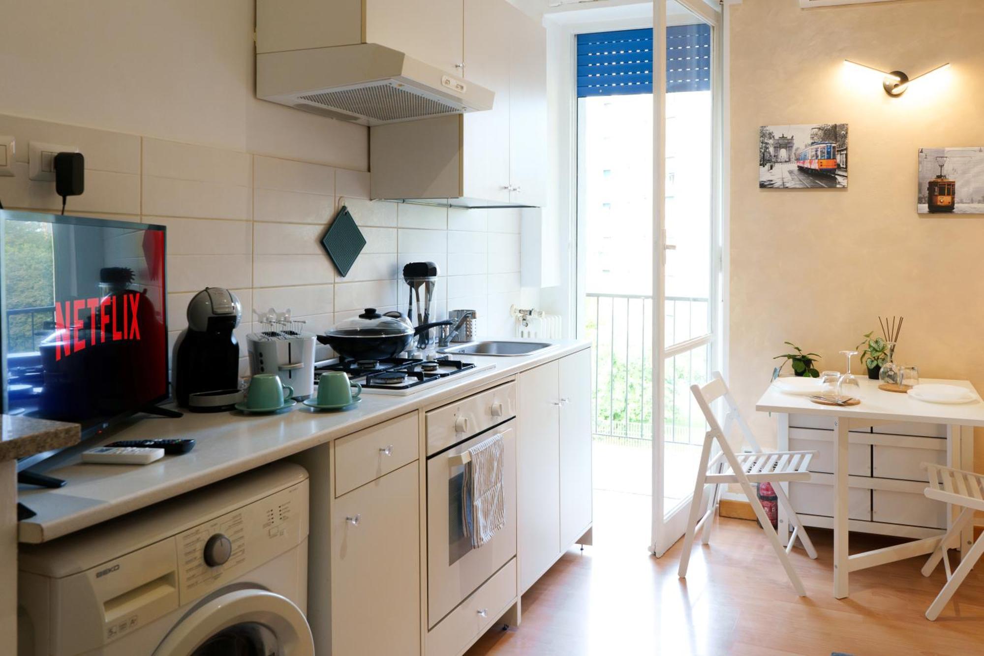 2min Metro Rossa-20min San Siro-ac-parcheggi Appartement *